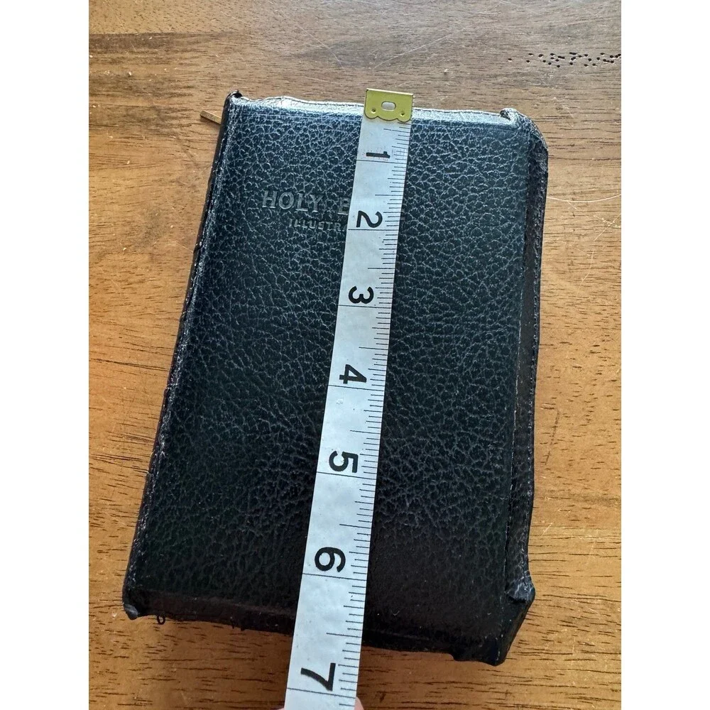 vintage mid-20th-century King James Version (KJV) zippered 